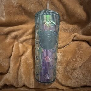 Starbucks Spring 2022 Iridescent Mermaid Scales Tumbler Venti 24 oz Cold Cup